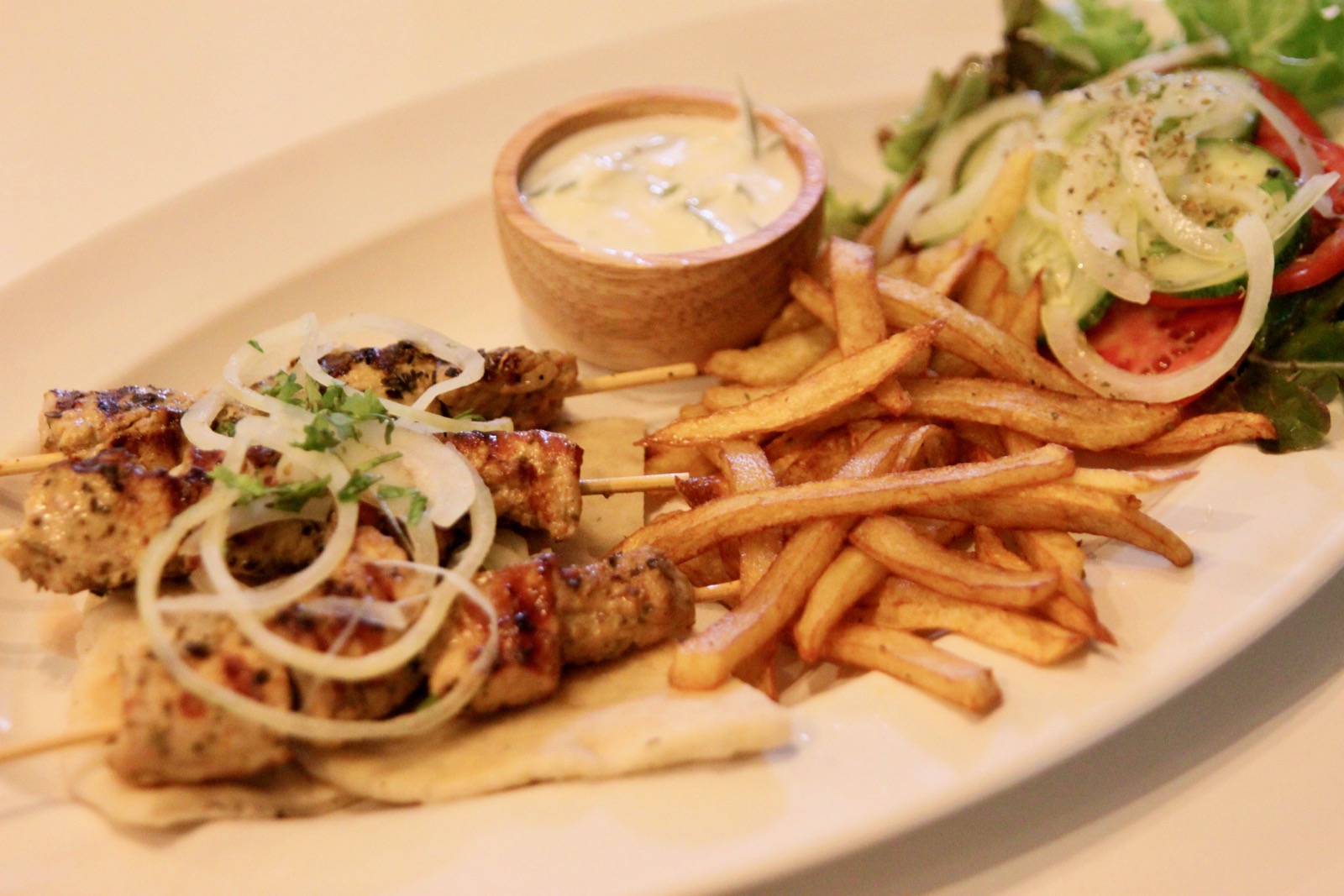 320Salt'n Pepper Greek Plate